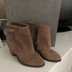 Jessica Simpson brown leather booties
